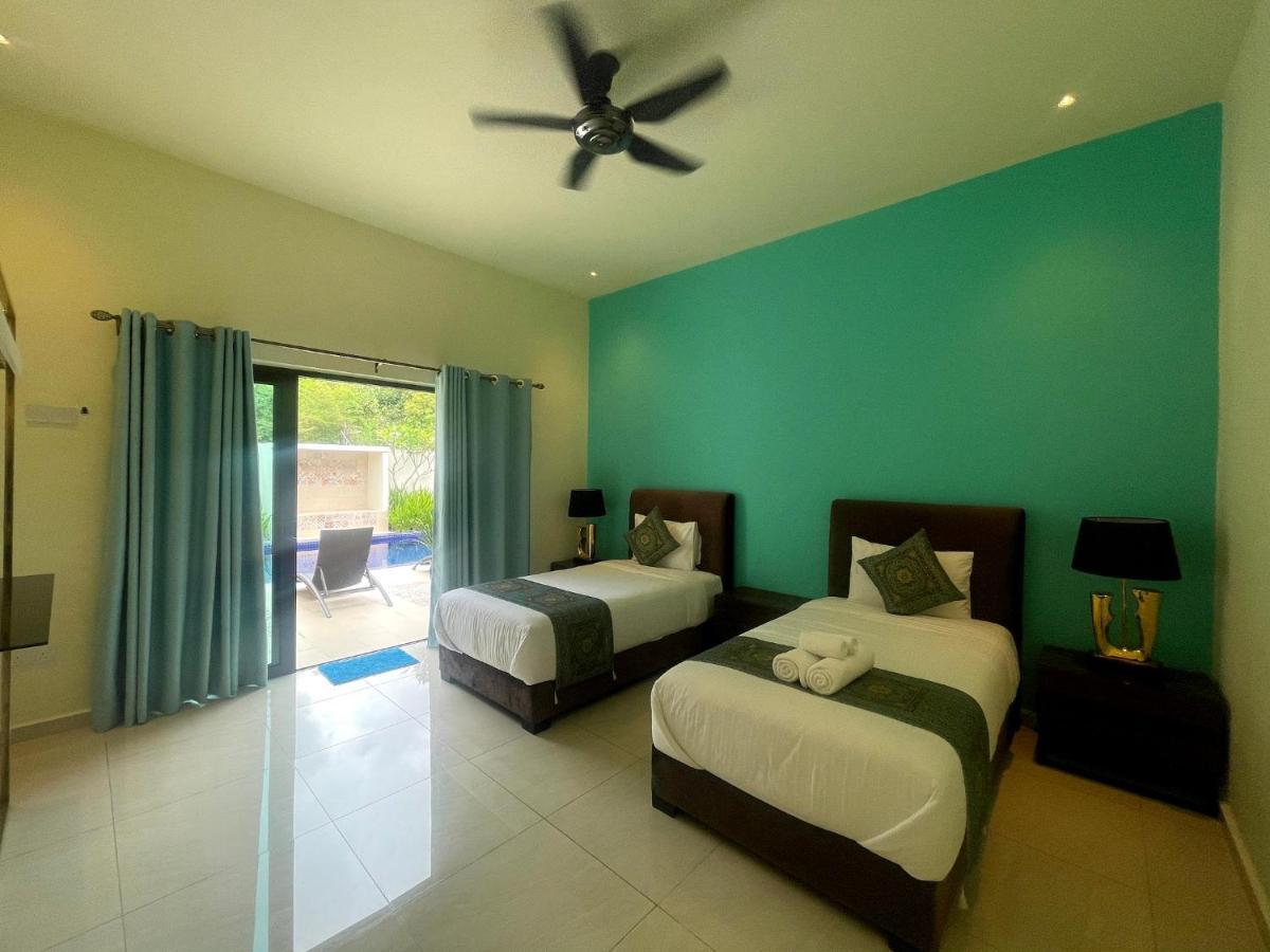 Charis Pool Villa 1 - 3 Bedroom With Private Pool Bentong Zewnętrze zdjęcie